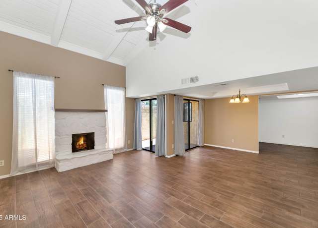 Property at 5726 N 10th St #5, Phoenix, AZ 85014, 2 beds, 2.5 baths