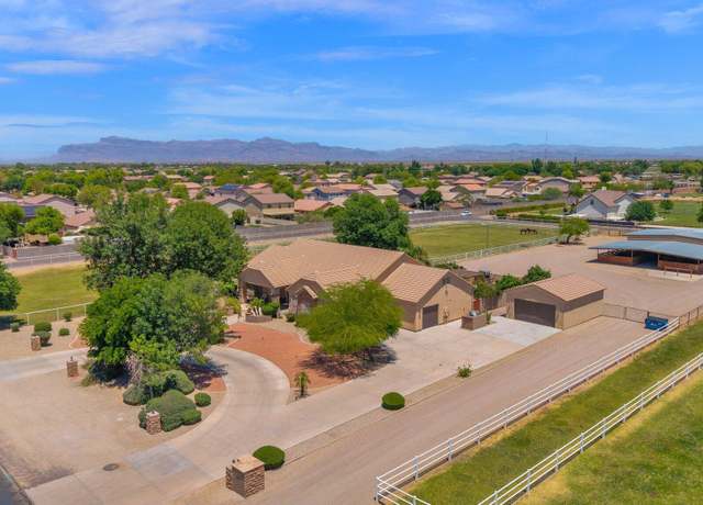 Property at 39877 N Kenworthy Rd, San Tan Valley, AZ 85140, 4 beds, 2.5 baths