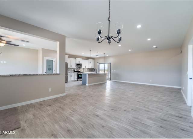 Property at 3887 S 331st Ave, Tonopah, AZ 85354, 3 beds, 2 baths