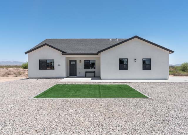 Property at 3887 S 331st Ave, Tonopah, AZ 85354, 3 beds, 2 baths