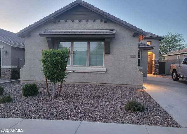 Property at 4028 W Monona Dr, Glendale, AZ 85308, 3 beds, 2 baths