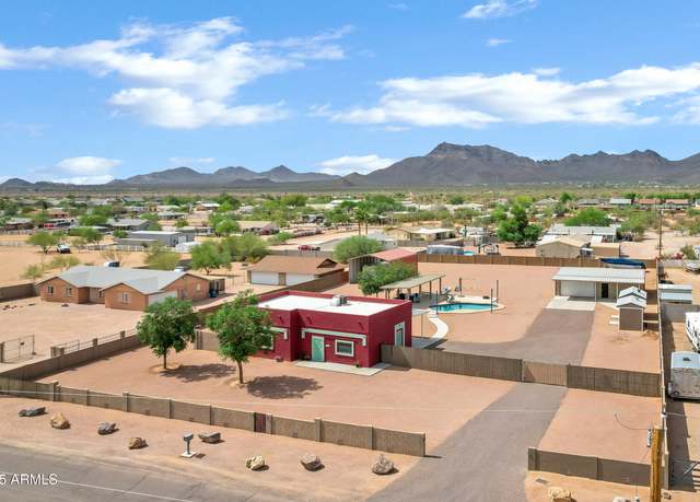 Property at 2926 W Smoketree St, Apache Junction, AZ 85120, 2 beds, 1 bath