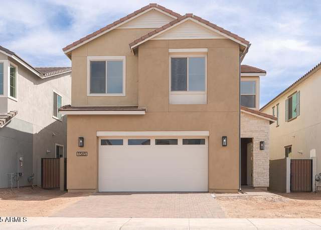 Property at 1565 E Tiffany Way, Gilbert, AZ 85298, 5 beds, 3 baths