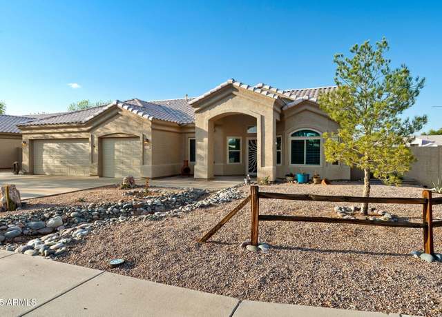 Property at 2922 E Encanto St, Mesa, AZ 85213, 4 beds, 2 baths