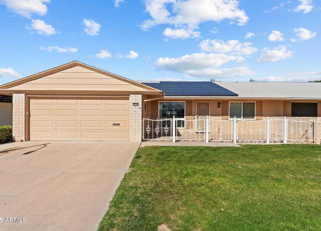 Property at 10712 W Cameo Dr, Sun City, AZ 85351, 2 beds, 1.75 baths