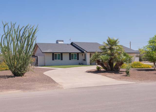 Property at 5102 W Whispering Wind Dr, Glendale, AZ 85310, 4 beds, 3 baths