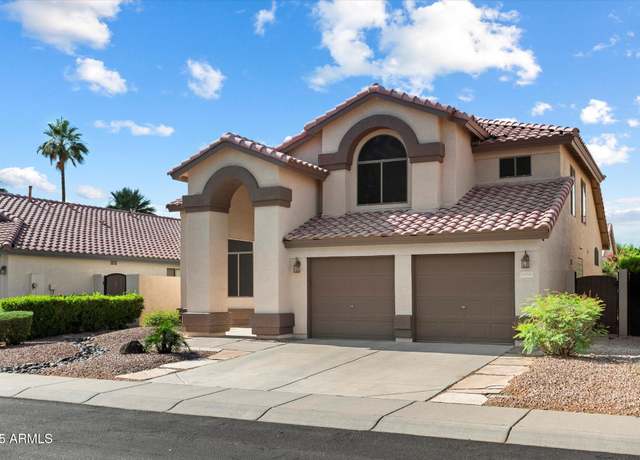 Property at 4446 E Woodridge Dr, Phoenix, AZ 85032, 3 beds, 2.5 baths