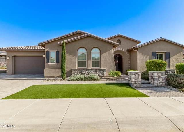 Property at 2027 E LA Costa Ct, Gilbert, AZ 85298, 5 beds, 4.5 baths