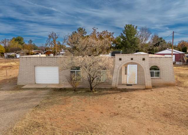 Property at 1010 E Justin Ct, Pearce, AZ 85625, 3 beds, 2 baths