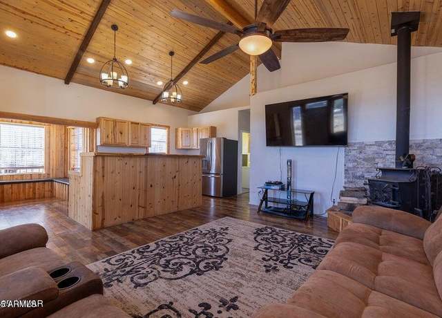 Property at 24 N County Road N3101 --, Vernon, AZ 85940, 2 beds, 2 baths