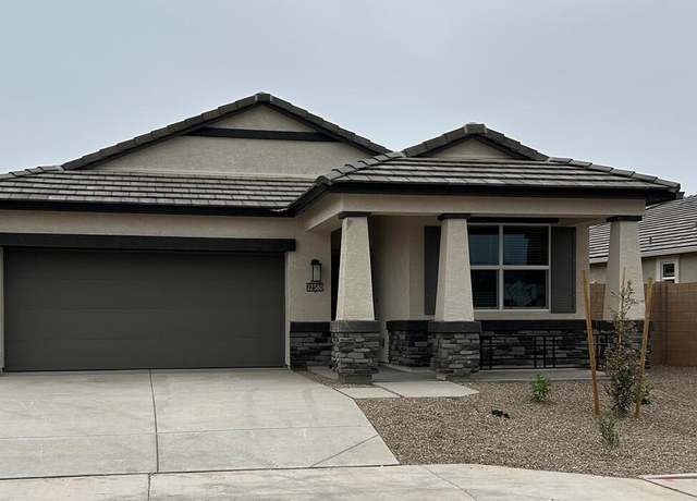 Property at 22580 N Lynn St, Maricopa, AZ 85138, 3 beds, 2 baths