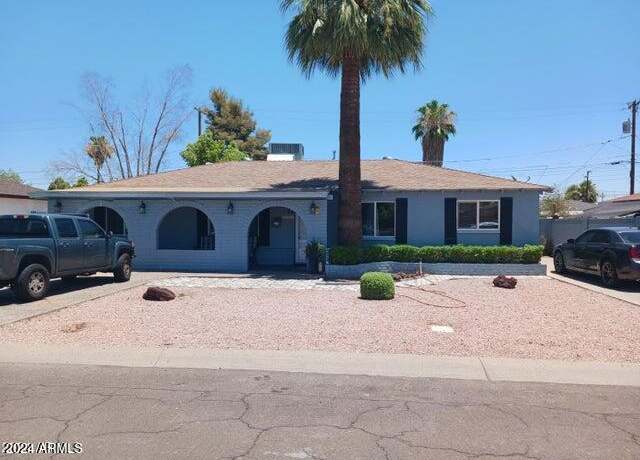 Property at 5539 N 31st Ln, Phoenix, AZ 85017, 5 beds, 3 baths