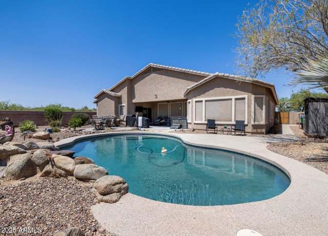 Property at 21753 N Greenway Dr, Maricopa, AZ 85138, 3 beds, 2.5 baths