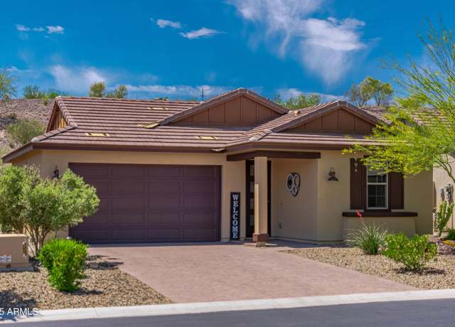 Property at 3265 Maverick Dr, Wickenburg, AZ 85390, 2 beds, 2.5 baths