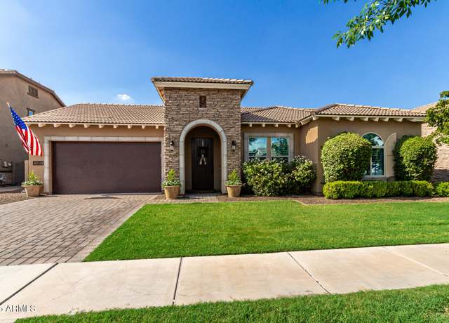 Property at 2960 E Sunrise Pl, Chandler, AZ 85286, 3 beds, 3.5 baths