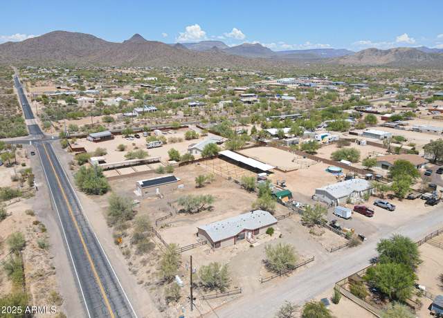 Property at 37609 N 16th St, Phoenix, AZ 85086, 4 beds, 2 baths