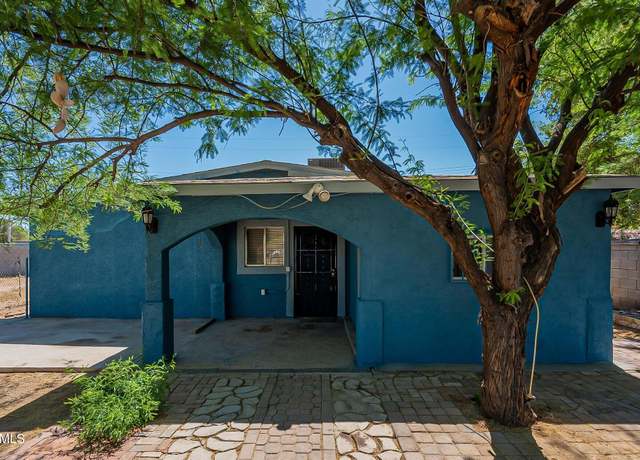 Property at 300 5th Ave E, Buckeye, AZ 85326, 2 beds, 1 bath