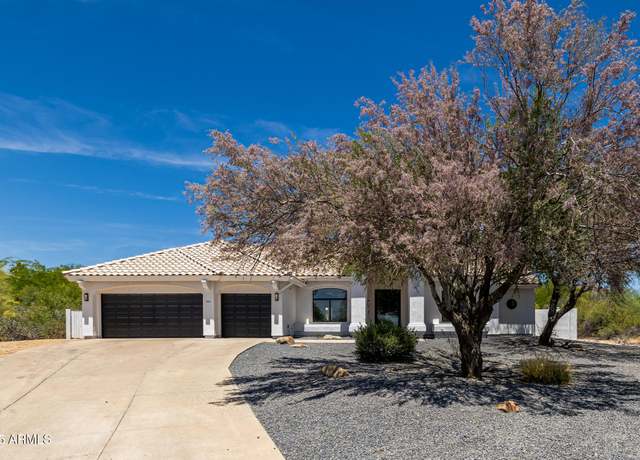 Property at 8156 E Questa Rd, Scottsdale, AZ 85255, 4 beds, 3 baths