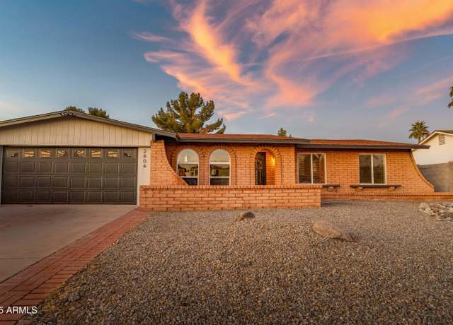 Property at 2804 W Curry St, Chandler, AZ 85224, 3 beds, 2 baths