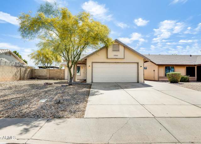 Property at 19661 N Central Ave, Phoenix, AZ 85024, 2 beds, 2 baths