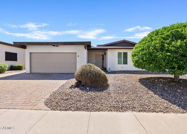 Property at 2229 N Middlecoff Dr, Mesa, AZ 85215, 2 beds, 2 baths