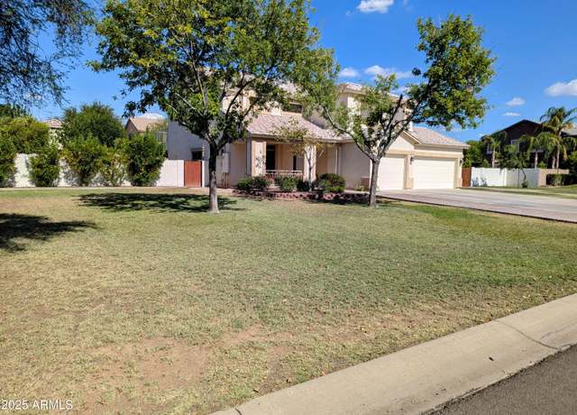 Property at 1015 S 132nd St, Gilbert, AZ 85233, 4 beds, 2.5 baths