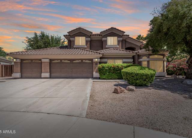 Property at 30 W Sheffield Ave, Gilbert, AZ 85233, 5 beds, 3 baths