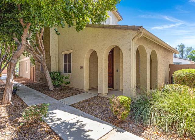 Property at 10028 E Isleta Ave, Mesa, AZ 85209, 3 beds, 2.5 baths