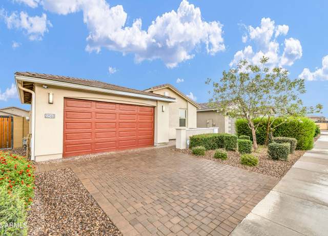 Property at 22560 E Rosa Rd, Queen Creek, AZ 85142, 4 beds, 2 baths