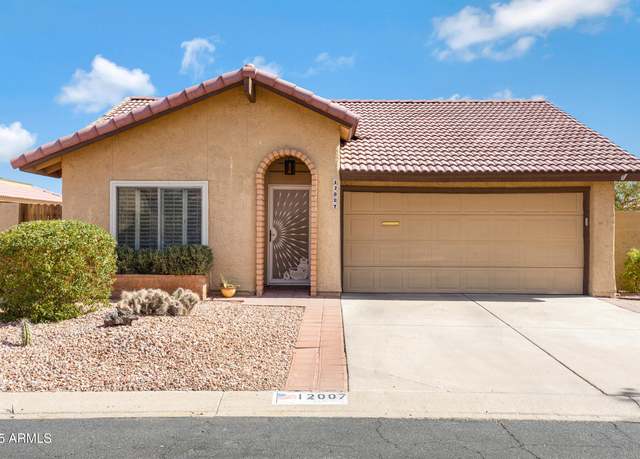 Property at 12007 S Crow Ct, Phoenix, AZ 85044, 3 beds, 2 baths