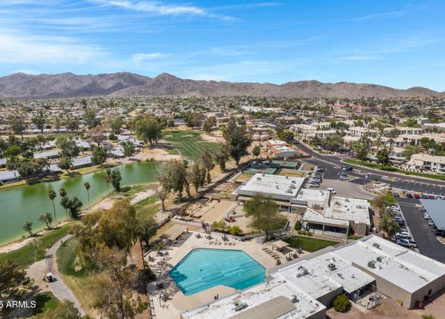 Property at 12007 S Crow Ct, Phoenix, AZ 85044, 3 beds, 2 baths