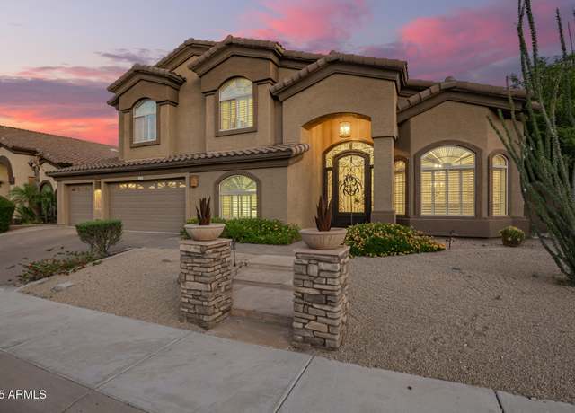 Property at 1935 E Seminole Dr, Phoenix, AZ 85022, 5 beds, 3 baths
