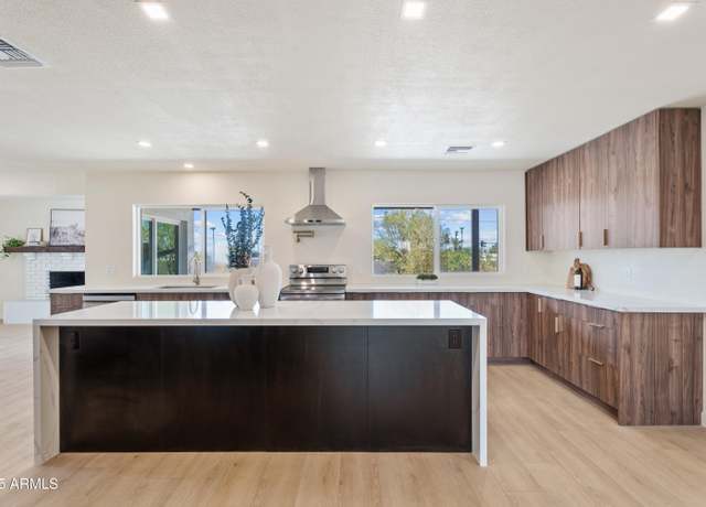Property at 15244 N 7th Pl, Phoenix, AZ 85022, 4 beds, 2 baths