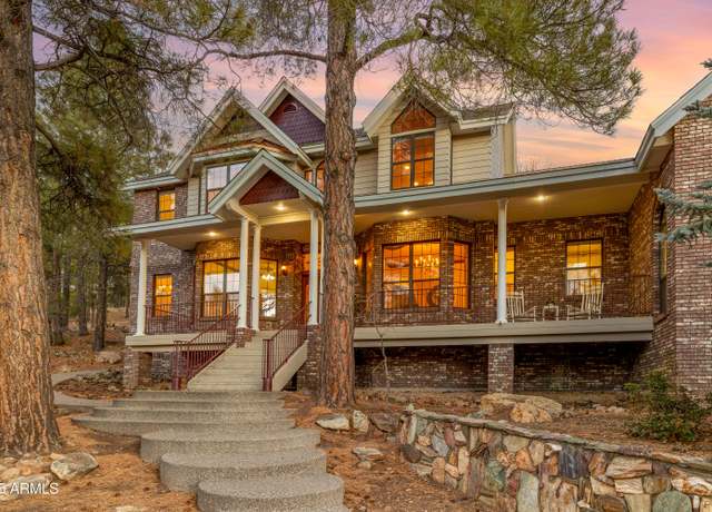 Property at 600 N Amberwood St, Flagstaff, AZ 86004, 4 beds, 4 baths