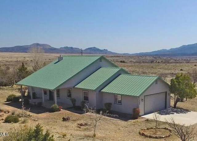 Property at 1755 E Grippen Rd, Camp Verde, AZ 86322, 3 beds, 3 baths