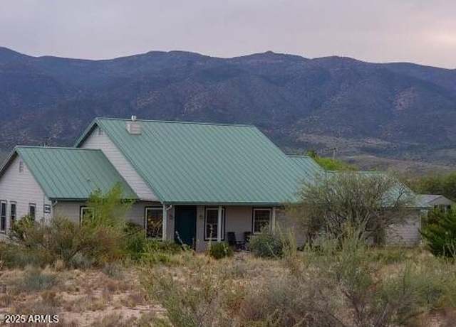 Property at 1755 E Grippen Rd, Camp Verde, AZ 86322, 3 beds, 3 baths