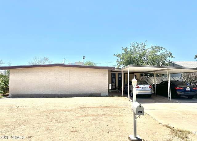 Property at 1231 E Avila Ave, Casa Grande, AZ 85122, 4 beds, 1.75 baths