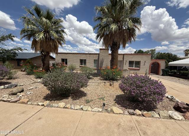 Property at 425 Colombo Ave, Sierra Vista, AZ 85635, 3 beds, 2 baths