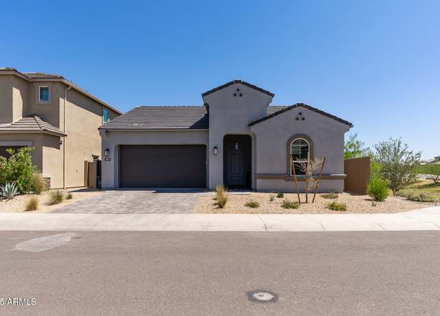 Property at 5954 E Cat Balue Dr, Phoenix, AZ 85054, 4 beds, 3 baths
