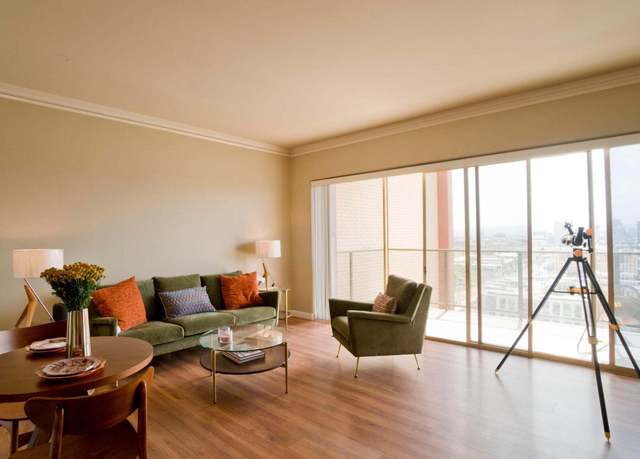 Property at 4750 N Central Ave Unit D15, Phoenix, AZ 85012, 1 bed, 1 bath