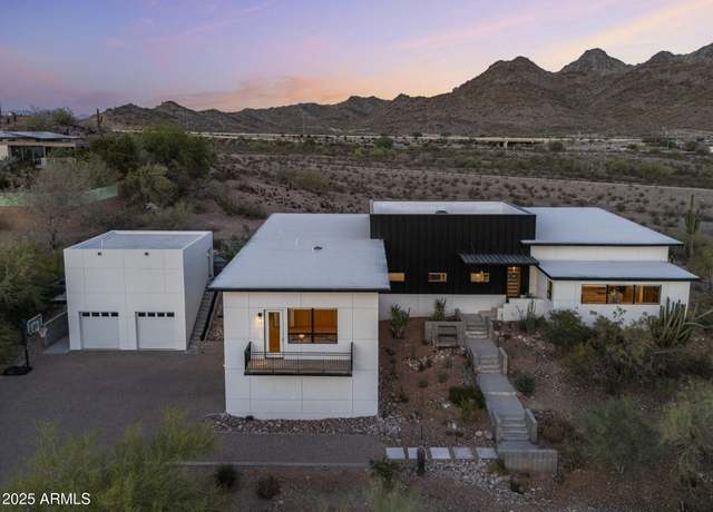 Property at 8255 N 18th St, Phoenix, AZ 85020, 5 beds, 4.5 baths