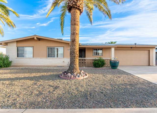 Property at 10001 W Caron Dr, Sun City, AZ 85351, 3 beds, 2 baths