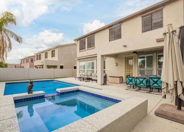 Property at 4462 S Lariat Ct, Gilbert, AZ 85297, 5 beds, 2.5 baths