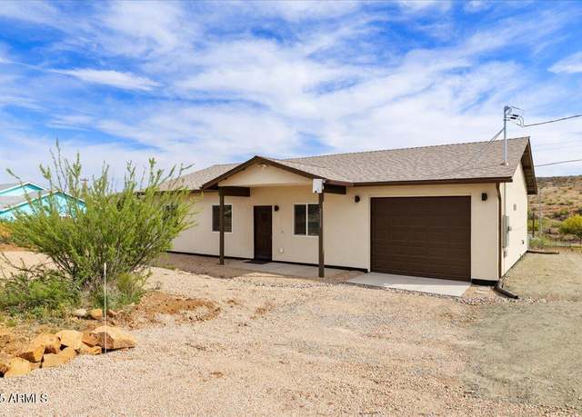 Property at 20025 E Lakeside Rd, Mayer, AZ 86333, 3 beds, 2 baths
