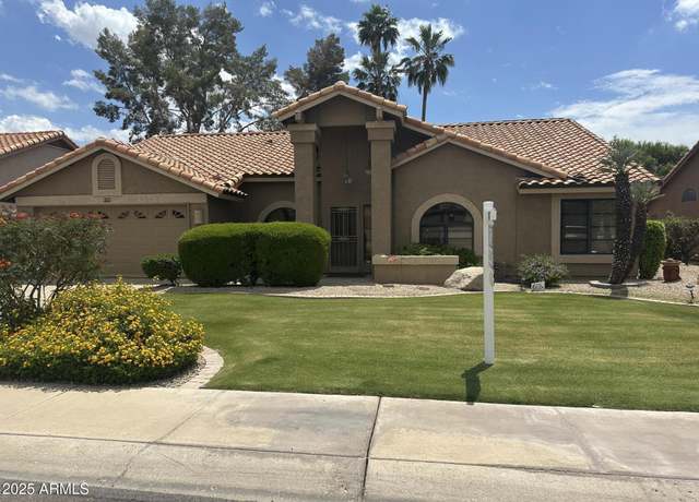 Property at 9733 W Mcrae Way, Peoria, AZ 85382, 2 beds, 2 baths
