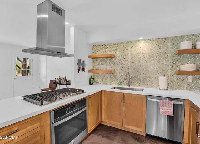 Property at 1233 E Desert Cove Ave, Phoenix, AZ 85020, 3 beds, 2 baths