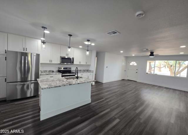 Property at 1173 E Cordova Ave, Casa Grande, AZ 85122, 4 beds, 2 baths