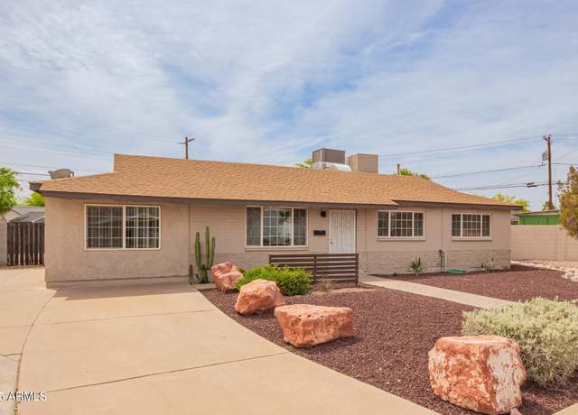 Property at 7417 E Kimsey Ln, Scottsdale, AZ 85257, 4 beds, 2 baths