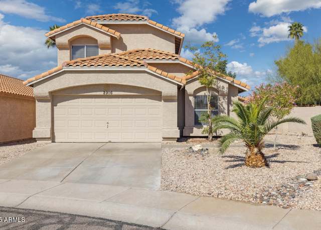 Property at 2916 E Amber Ridge Way, Phoenix, AZ 85048, 3 beds, 2 baths