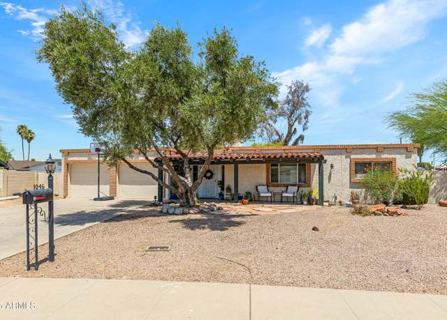 Property at 1046 E Fairfield St, Mesa, AZ 85203, 4 beds, 2.5 baths